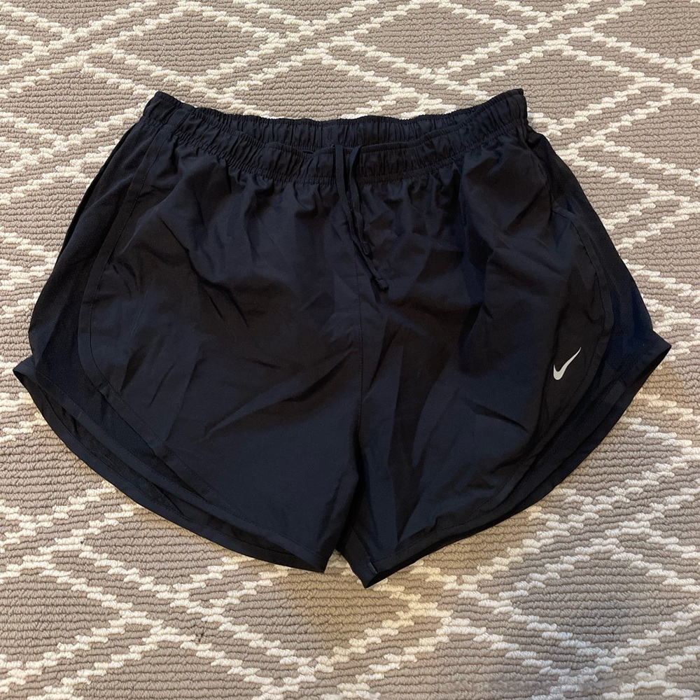 Women’s Nike Dry Fit athletic shorts